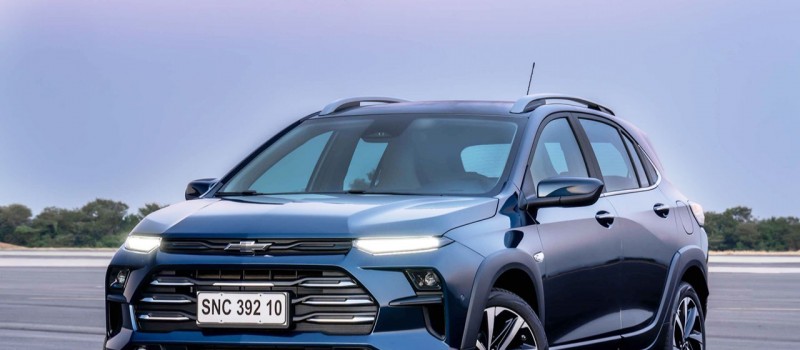 Chevrolet Sonic 2027 estreia nas vers�es Premier e RS com pre�o a partir de R$ 129.990