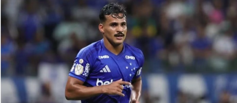 Jardim indica, e Flamengo prepara investida por lateral Kaiki, do Cruzeiro