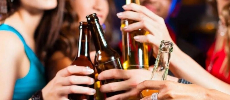 Procon estadual deve realizar em Patos testes surpresa para detectar metanol em bebidas