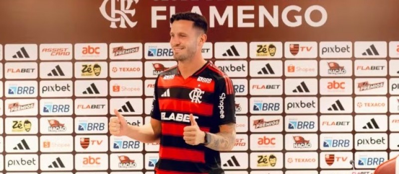 Do campo s redes sociais, Sal conquista torcida do Fla em menos de 10 jogos