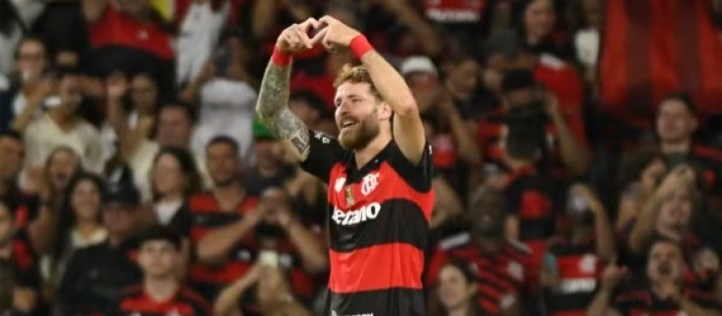 Besiktas entrega para a diretoria do Fla oferta oficial por L�o Pereira