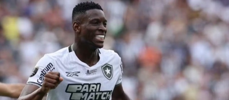 Flamengo avan�a pela contrata��o do atacante Luiz Henrique, ex-Botafogo