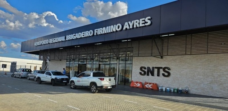 Aeroporto de Patos ser� inaugurado nesta quinta-feira (26); Lula n�o vir�
