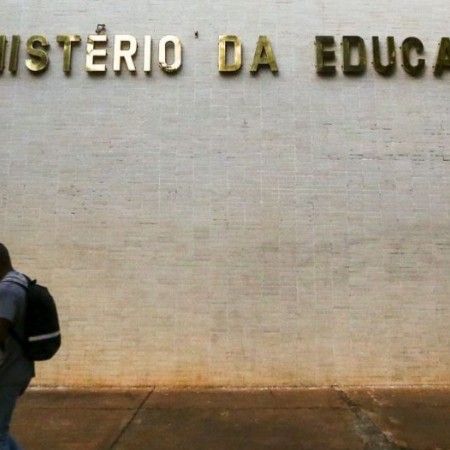 MEC pune faculdades de Medicina na Para�ba ap�s baixo desempenho no Enamed