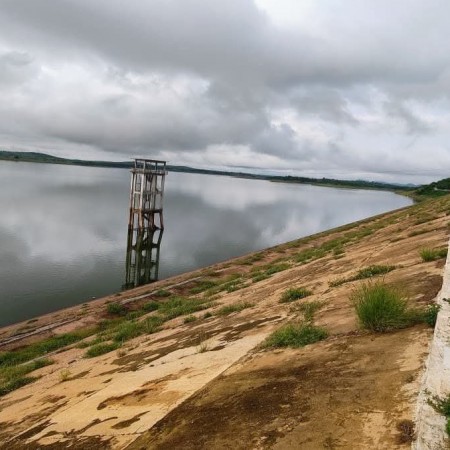 Complexo Coremas-M�e d��gua est� com quase 48% de sua capacidade total