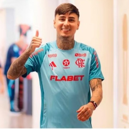 Pulgar � suspenso por quatro jogos pelo STJD ap�s expuls�o contra o Bragantino