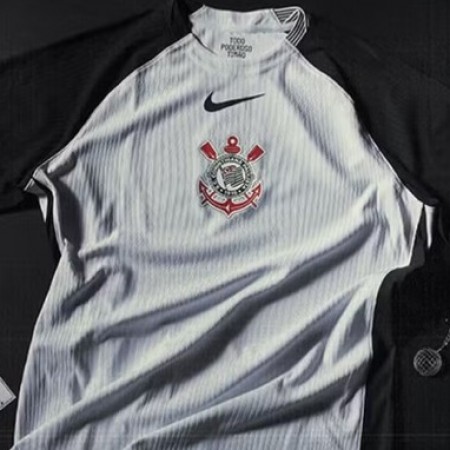 Corinthians fecha 2025 com d�ficit de R$ 143,4 mi e d�vida de R$ 2,7 bilh�es