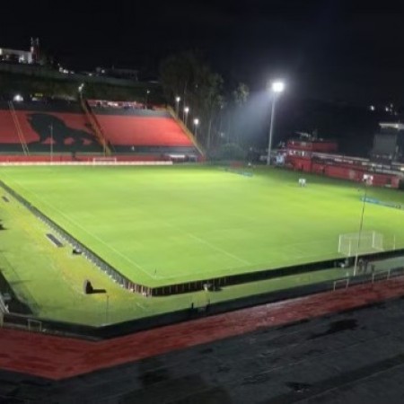 Vit�ria x Flamengo: onde assistir ao vivo, hor�rio e escala��es