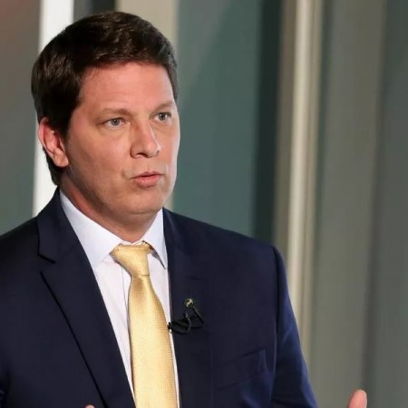 [�UDIO] Mario Frias mentiu; ele agradeceu a Vorcaro apoio financeiro para filme sobre Bolsonaro 