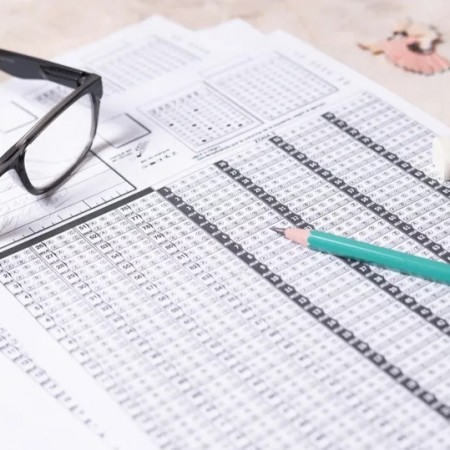 Prefeitura de M�e D'�gua abre concurso com 91 vagas e sal�rios at� R$ 7,2 mil