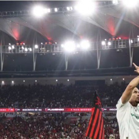 Paulinho � suspenso por comemora��o contra o Fla ap�s recurso do STJD