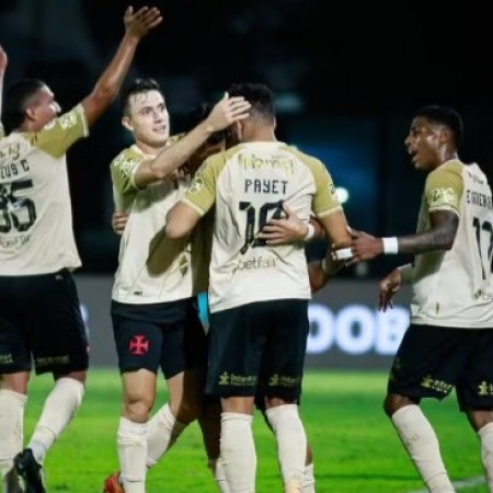 Jogo dos 9 erros: Vasco  o time que mais sofre gols com falhas individuais