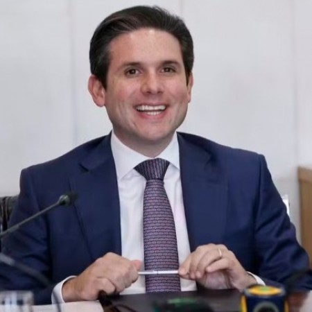 Cmara Federal contrata consultoria para melhorar redes sociais; servio custar R$ 5 milhes