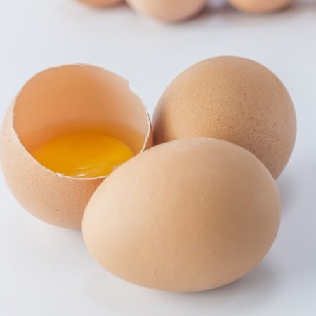 Como saber se ovo est podre? 5 truques caseiros para no errar