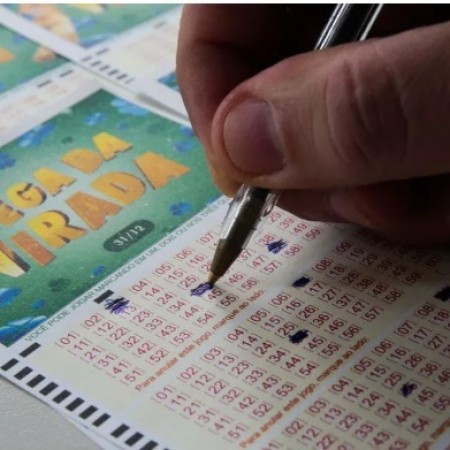 Caixa abre apostas para a Mega da Virada 2025 com maior prmio da histria