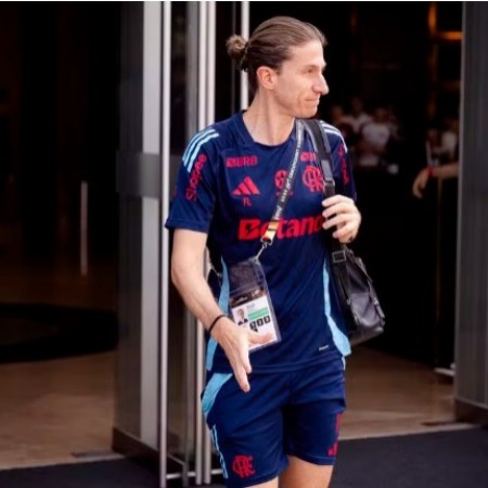 Estudos e vcio em trabalho: como Filipe Lus guiou o Flamengo  final da Libertadores