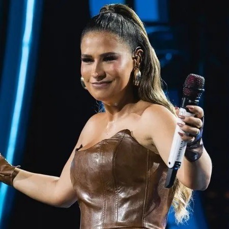 Simone faz confisso sobre fs que fazem tatuagem com seu nome: 'Fico preocupada'