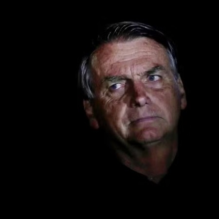 Justia atesta que Bolsonaro vai terminar de cumprir pena em 2052