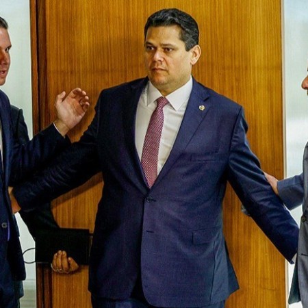 Lula recebe Hugo Motta e l�deres da C�mara para jantar em Bras�lia nesta quarta