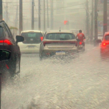 Inmet renova alerta de chuvas intensas para todos os munic�pios da Para�ba nesta sexta-feira