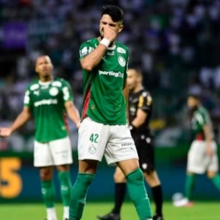 Frustrante, Palmeiras n�o se salva nem com Flaco-Roque e preocupa com trope�os