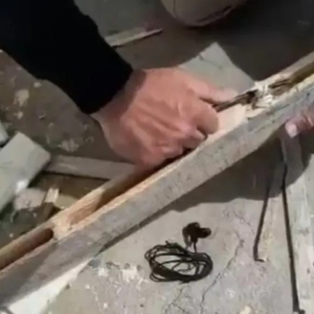 Policial intercepta celulares em esconderijo de madeira em pres�dio de Patos