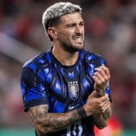 Arrascaeta, do Flamengo, sofre fratura no punho, com indica��o de cirurgia