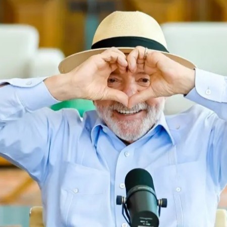 Lula vence em Paris com 78,3% dos votos v�lidos e com 93,09% na Palestina