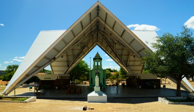H�ber Tiburtino apresenta projeto que institui a Rota Tur�stica Cruz da Menina em Patos