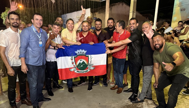 Adutora amplia seguran�a h�drica com �gua do Rio S�o Francisco em Matur�ia