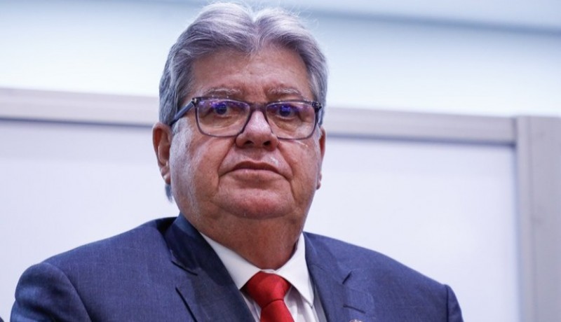 Em Carta de Despedida, Jo�o Azev�do agradece � popula��o paraibana