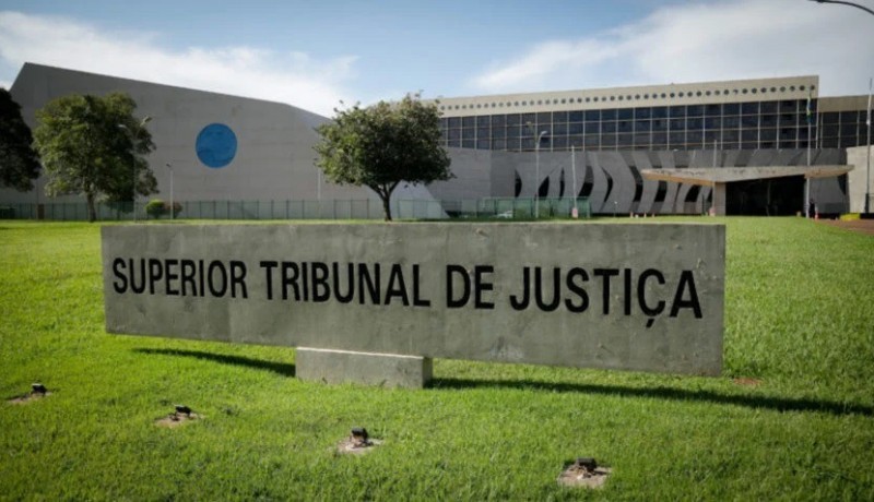 STJ barra prefeitos de usarem redes pessoais para divulgar aes de prefeituras