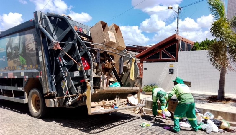 Prefeitura de Patos atualiza cronograma de coleta de lixo para melhorar atendimento  populao