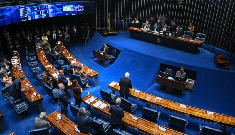 Senado aprova aumento de licen�a-paternidade para 20 dias