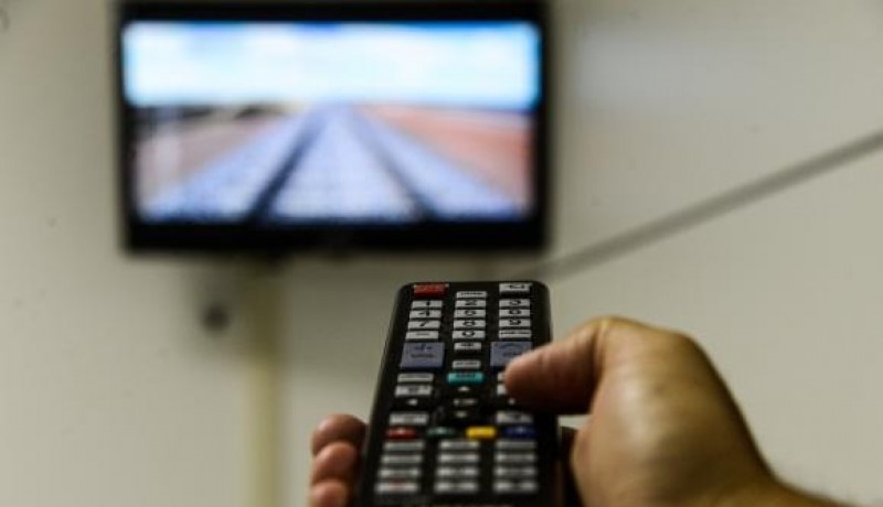 TV com brilho demais? Veja como desativar o 'modo loja' no seu aparelho