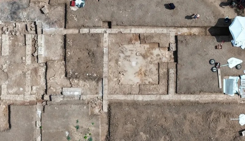 Escola de 2.400 anos onde Arist�teles educou Alexandre � achada na Gr�cia