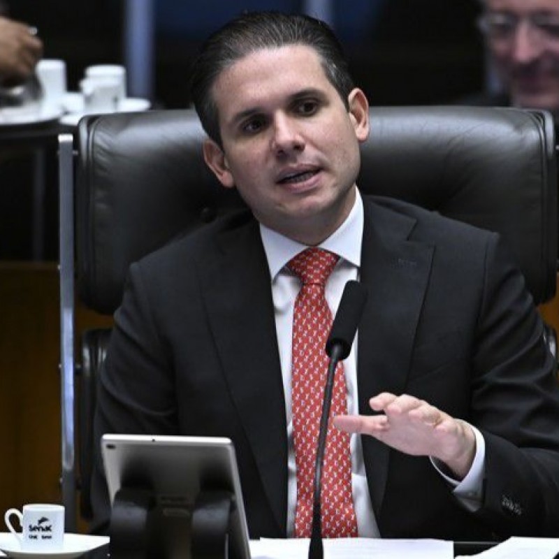 Hugo instala grupo de trabalho para projeto de combate � misoginia e viol�ncia contra a mulher