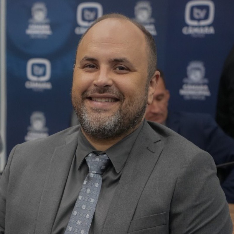 Vereador reapresenta PL de T�tulo de Cidad�o Patoense a Ricardo Coutinho com 15 assinaturas na C�mara