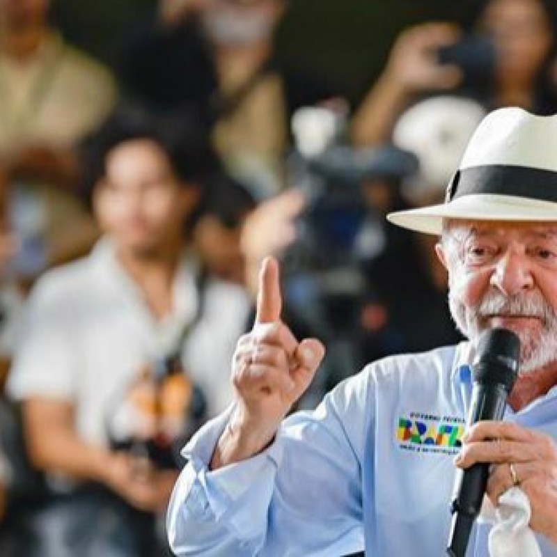 Lula diz que 'filhos s�o piores que Bolsonaro' ao associar taxa��o dos EUA � fam�lia: 'Traidores da p�tria'