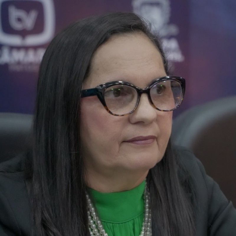 Ftima Boco encerra especulao e diz que votar em Maikon para presidente da Cmara por ser mulher de palavra
