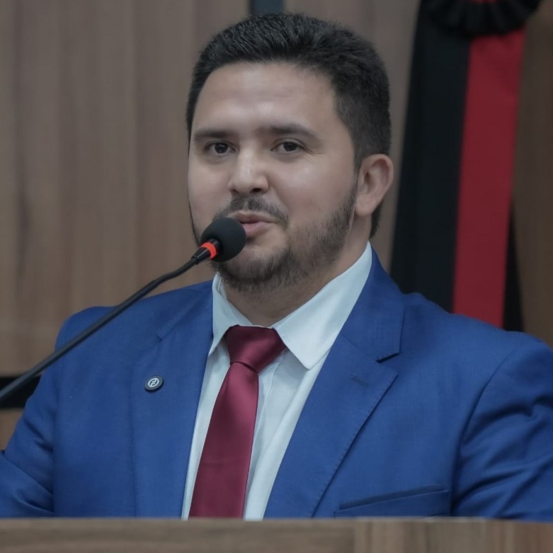 Lder do governo na Cmara de Patos defende unidade da base do prefeito em torno do seu nome para presidente