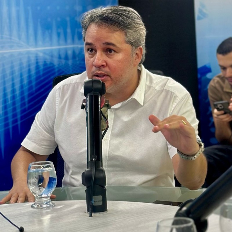 Efraim prev debandada de prefeitos da base de Joo e diz que unio de Ccero com o PT o beneficia politicamente