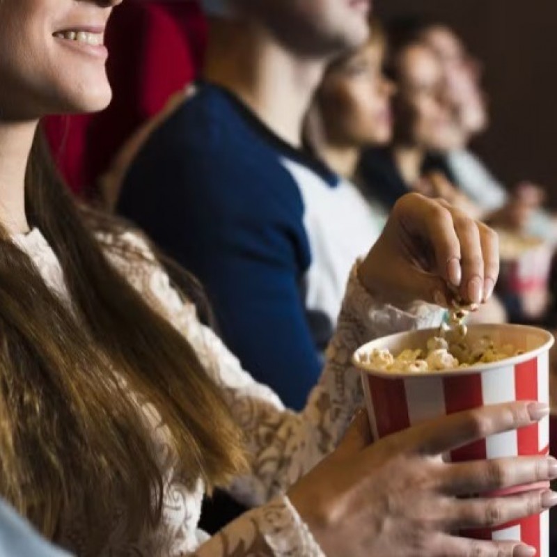 Cinemas e estdios so proibidos de impedir entrada de consumidores com alimentos e bebidas na Paraba