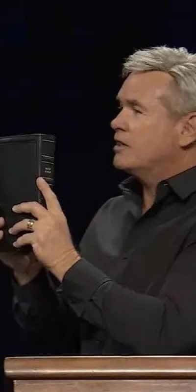 Pastor diz que aumento do antissemitismo  sinal do fim dos tempos: 'Doutrina de demnios'