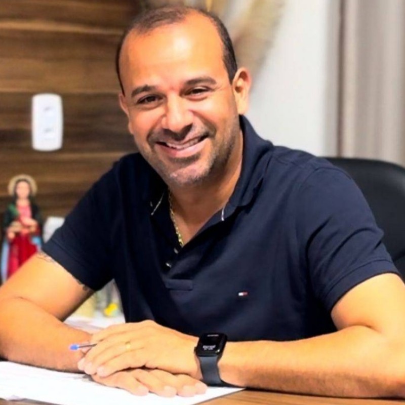 Prefeito Henry Lira cancela Carnaval de Santa Luzia e redireciona recursos para a��es de combate � seca