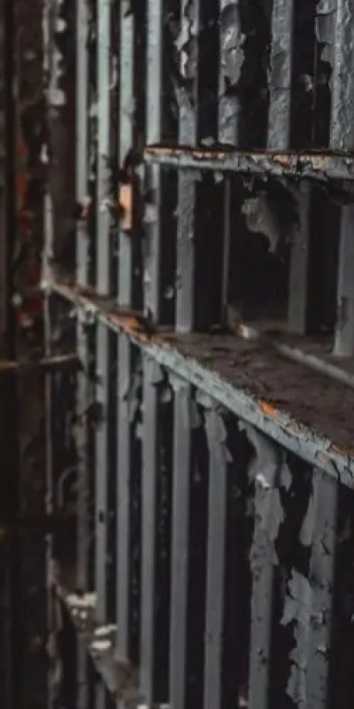 Pelo menos 20 crist�os s�o presos por seguirem Jesus no I�men