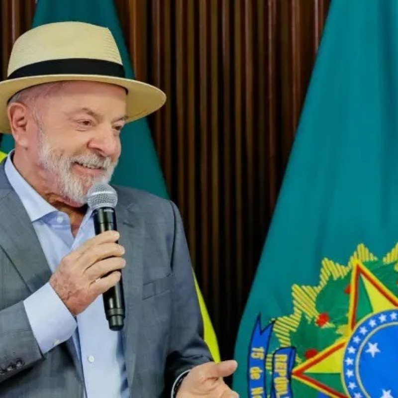 Lula vive melhor momento em aprova��o, avalia��o e inten��es de voto, aponta pesquisa Meio/Ideia