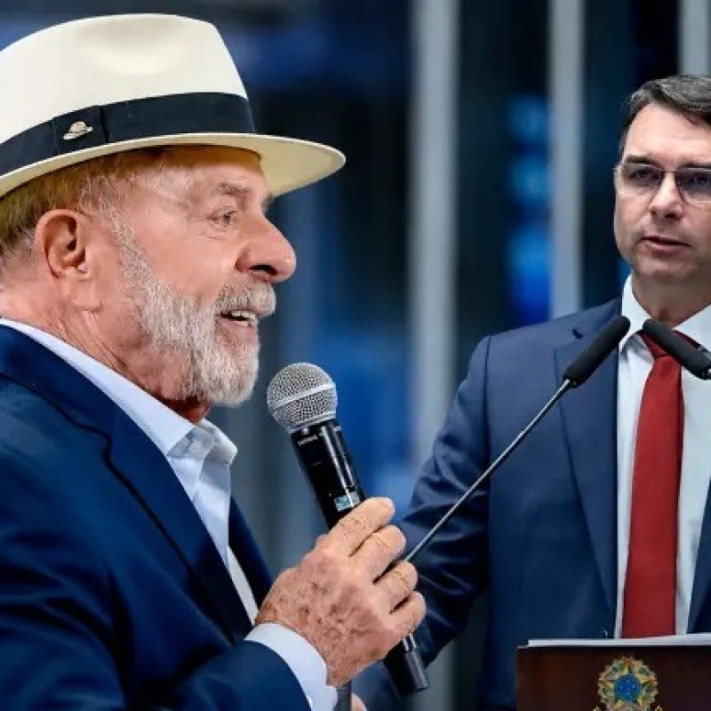 Efeito Nossa Senhora Aparecida: Lula cresce entre cat�licos e Fl�vio despenca entre evang�licos, diz Quaest